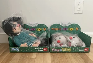 RetroKid große bequeme Couch Molly und Staubhasen Puppe Plüsch Set NEU - VERSAND SO SCHNELL WIE MÖGLICH - Bild 1 von 8