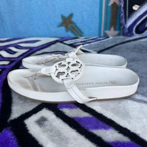 Size 7 - Tory Burch Miller Cloud Ivory Leather Flip Flops Sandals Shoes Womens - Picture 1 of 6