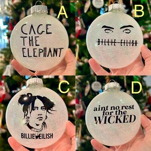 Handgefertigter Weihnachtsschmuck "Billie Eilish oder Cage the Elephant"! siehe Details! - Bild 1 von 4