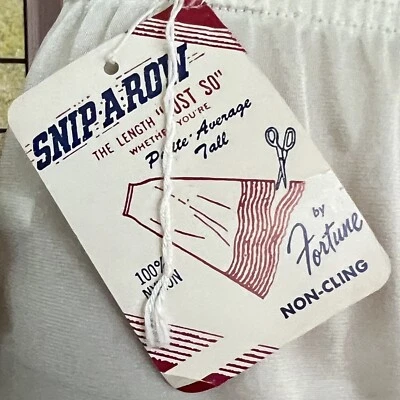 Lencería Fortune NUEVA Marfil S Nylon Sedoso Corte A Fila Dobladillo Sin Adherencia De Colección Medio Deslizamiento Foto 1 de 4