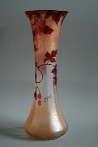 LARGE ANTIQUE LEGRAS ACID ETCHED GLASS VASE - Picture 1 of 4