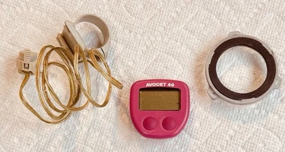 Avocet Vintage Pink Fuchsia 40 Bike Computer Cyclometer With Instructions ￼￼ - Image 1 of 4