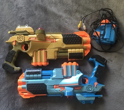 Armas Tiger Lazer Tag Phoenix LTX Blaster + acessório de espingarda e mira holográfica de mira telescópica - Imagem 1 de 4
