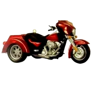Harley Davidson Ornament Hallmark 2011 Street Glide Trike Motorcycle 2013 - Picture 1 of 7