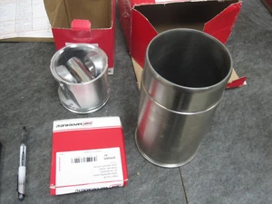 John Deere RE65966 Piston Liner Kit 6610 (4.5D & 4.5T, W/ 4.5L OEM ENG, C - Picture 1 of 3