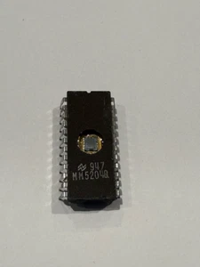 MM5204Q  IC - Picture 1 of 1