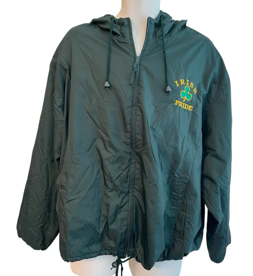 Chaqueta de nailon aislada con capucha verde orgullo irlandés XL para hombre bordada bandera de Irlanda Foto 1 de 4