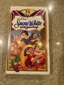 Walt Disney's Snow White and the Seven Dwarfs VHS Tape Masterpiece Collection - Picture 1 of 5