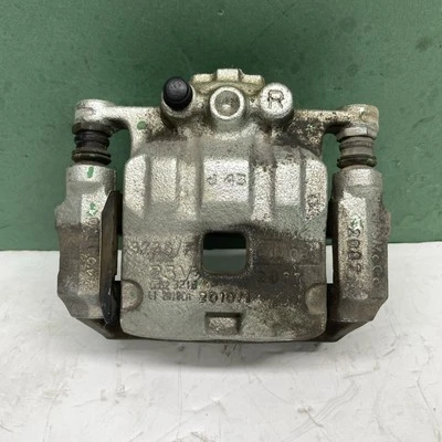 Pinza de disco de freno delantera Ford Fiesta 2011-2019 lado derecho del pasajero OEM Foto 1 de 4