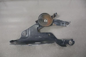 99-07 Chevy GMC GMT800 Driver Left LH Hood Hinge Black 41U - Picture 1 of 16