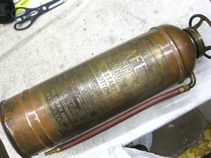 Empty vintage rare Safety 2 1/2 gallon soda-acid fire extinguisher - Picture 1 of 8