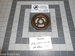 YAMAHA R5 278-17211 FIRST POSITION GEAR NOS 1 QTY VINTAGE OEM FREE SHIPPING - Picture 1 of 2