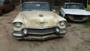 Espejo retrovisor para Cadillac 1956 sedán de 4 puertas - Imagen 1 de 12