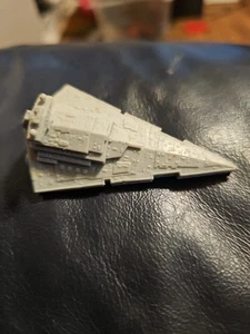 Star Wars Imperial Star Destroyer Micro Máquinas Espacio - Moderno 2 75 pulgadas de largo - Imagen 1 de 9