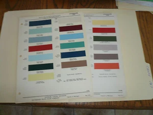 Muestras de pintura Studebaker Ditzler 1954 1956 con virutas de color - Imagen 1 de 1