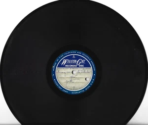 ANCIEN ENREGISTREMENT SUR DISQUE WILCOX-GAY RECORDIO DISC CHANSON -78tr 10'' - Picture 1 of 1