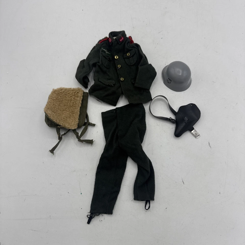 GI Joe Vintage Hasbro 12” Soldado Alemán del Mundo Bosque Verde Uniforme 1964 Foto 1 de 4