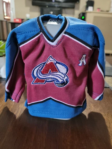 2003-04 Pacific Heads Up Mini Sweaters  Peter Forsberg jersey Avalanche Cover