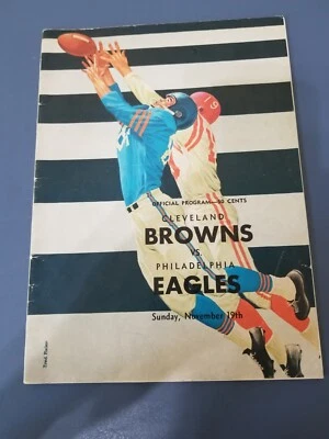 Philadelphia Eagles vs. Cleveland Browns 11/19/61 Program - Jim Brown -Near Mint - Image 1 of 4
