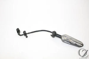 21-25 Yamaha MT-09 MT 09 Front Left Turn Signal Indicator - Picture 1 of 6