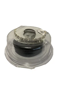 DAVID'S BRIDAL TIARA ML844 ARGENTO CRISTALLO SWAROVSKI NUOVO CON ETICHETTE $99 - Foto 1 di 8