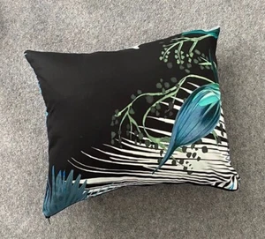 Designers Guild Christian Lacroix Oiseau de Bengale Marais Cushion Cover 35 X 45 - Picture 1 of 2