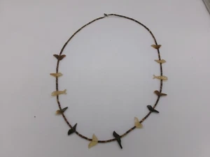 Vintage Zuni 13” Necklace Shell Heishi with Carved 13 Bird's and Whales Fetish - Picture 1 of 8