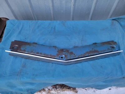 Ford Mustang 1969 70 cupé parrilla panel de llenado para parachoques OEM con moldura cromada Foto 1 de 4