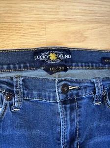 Pantalones de mezclilla Lucky Brand Brooke rectos azules para mujer talla 10/30 lavado medio medidas. 30x33 - Imagen 1 de 11