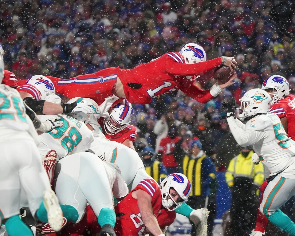 Impresión fotográfica brillante Josh Allen Buffalo Bills NFL 8"X10" 7 Foto 1 de 1