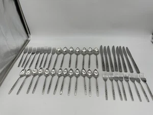 EUC Mid Century Modern Oneida Oneidacraft Deluxe ROSE Spanda Stainless 44 Pieces - Picture 1 of 6