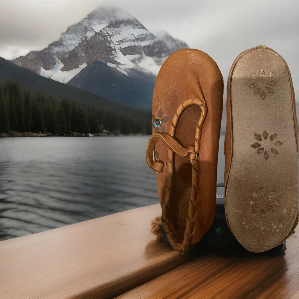 Mocasines Mary Jane estampados con cuentas de cuero suave mantecoso hechos a mano 8 Foto 1 de 2