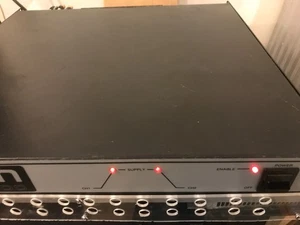 Crown Micro Tech 600 amplifier - Picture 1 of 18