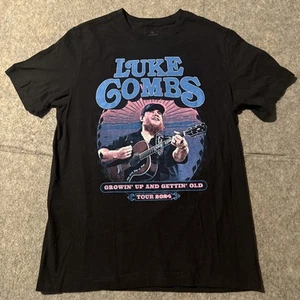Luke Combs Tour Shirt Mens Medium Growin Up Gettin Old 2024 Black Short Sleeves - Picture 1 of 7