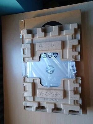 HP NOTEBOOK 250 G8, NUOVO, Intel core i5, RAM 8GB, SSD 512GB, 15.6'', Argento - Immagine 1 di 4