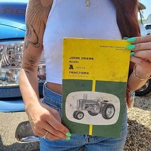 Manual de operador para tractores John Deere serie A OM-R2002 - Imagen 1 de 1