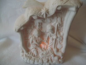 Lighted Nativity Christmas Holiday Sculpture 7" x6" - Picture 1 of 8
