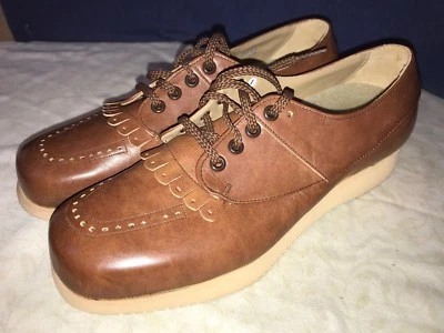 P. W. Minor Orthopedic Brown Lace Up Wedge Heel Comfort Shoe 6.5 AA Narrow - Image 1 of 4