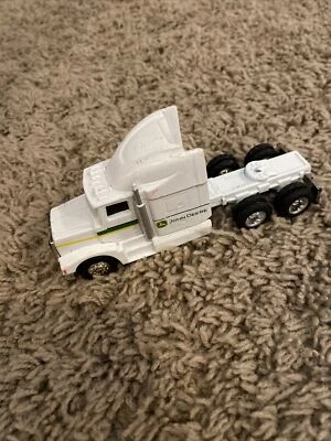 Semirremolque ERTL John Deere cabina D1 Foto 1 de 4