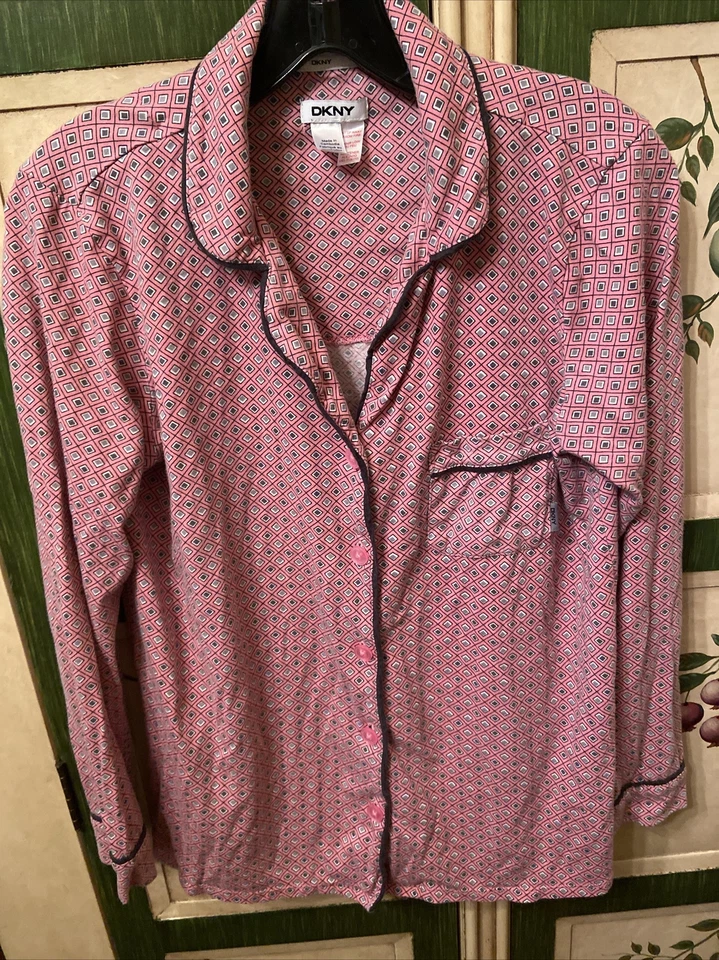 Women’s  small Petite  pajama top - Image 1 of 3