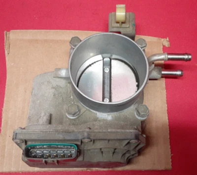 Toyota Scion 2009-2019 2,4 L 2,7 L L4 carrocería de acelerador de inyección 22030-36010 Foto 1 de 4