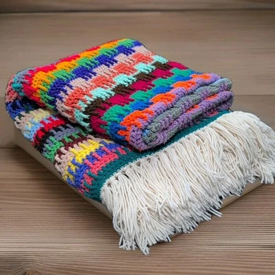 Manta de sofá cama de ganchillo a rayas grande hecha a mano de 80"x68" boho cottagecore flecos Foto 1 de 4