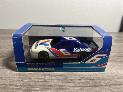 Coche Ranura Scalextric Escala 1/32 Ford Thunderbird Valvoline #6 Mark Martin Foto 1 de 4