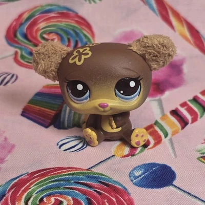 Littlest Pet Shop Authentic LPS #2468 Brown Bear Hideaway Honey Fuzzy Ears Blue - Image 1 of 4