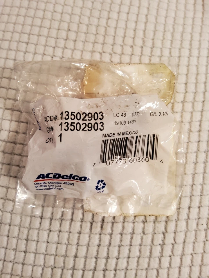 Fuel Tank Pressure Sensor ACDelco GM Original Equipment - GM 13502903 NIB - Image 1 of 1