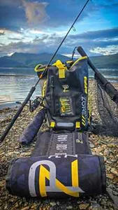 PredatorZone Wasserdichter Rucksack Backpack Gepäck Carryall Meer Strand Pier Boot - Bild 1 von 4