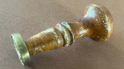 Antik Petschaft Stempel Siegel FK Gravur 7x2,2cm Sammlerstück 1900 Bronze Holz - Bild 1 von 2