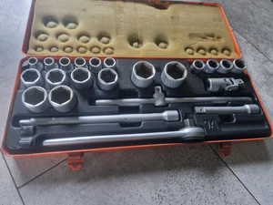 DOWIDAT Knarrenkasten -- 10 - 32 - Bild 1 von 4