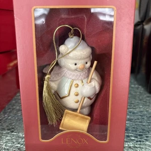 LENOX ORNAMENT "SCHNEEMANN MIT SCHAUFEL" 305787 - Bild 1 von 7