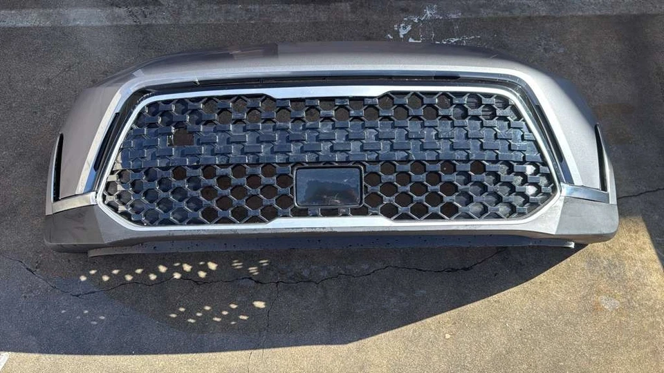 ⭐OEM ⭐ PARACHOQUES DELANTERO COMPLETO CON MONTAJE PARRILLA Para 2023-2025 KIA SOUL LX. S Foto 1 de 4